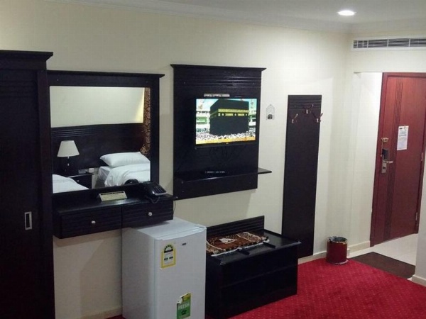 Royal Al Mashaer Hotel image 40